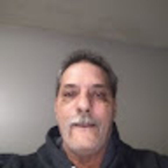 Meet your Posher, Gibson - Picture 1 of 1